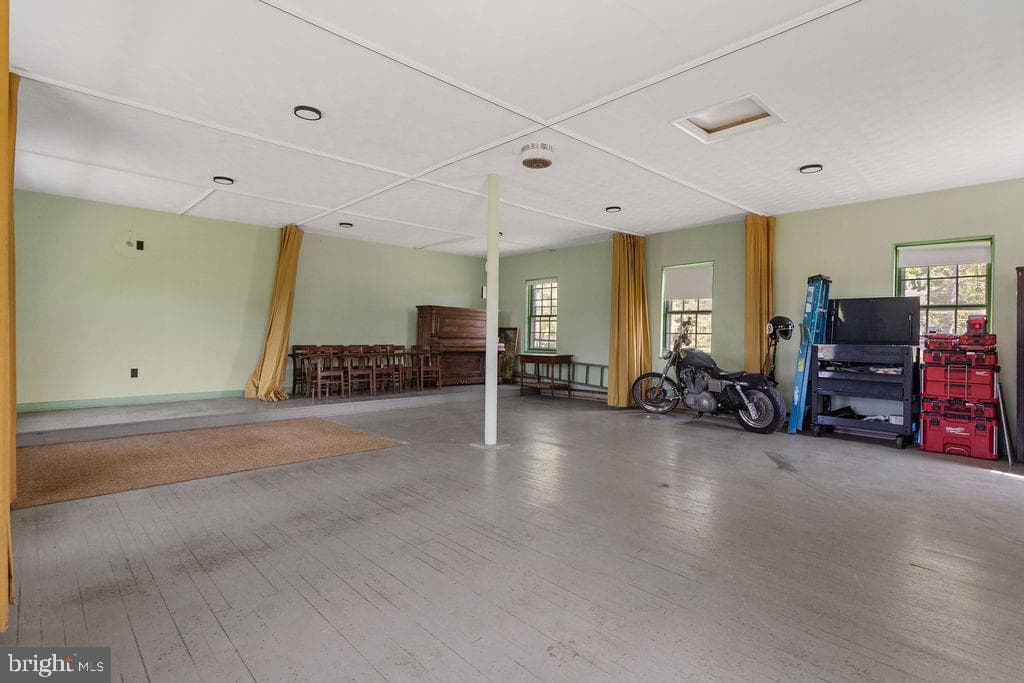 Home for sale at 2478 Croll School Road, York, Pennsylvania 17403, photo 39 of 47