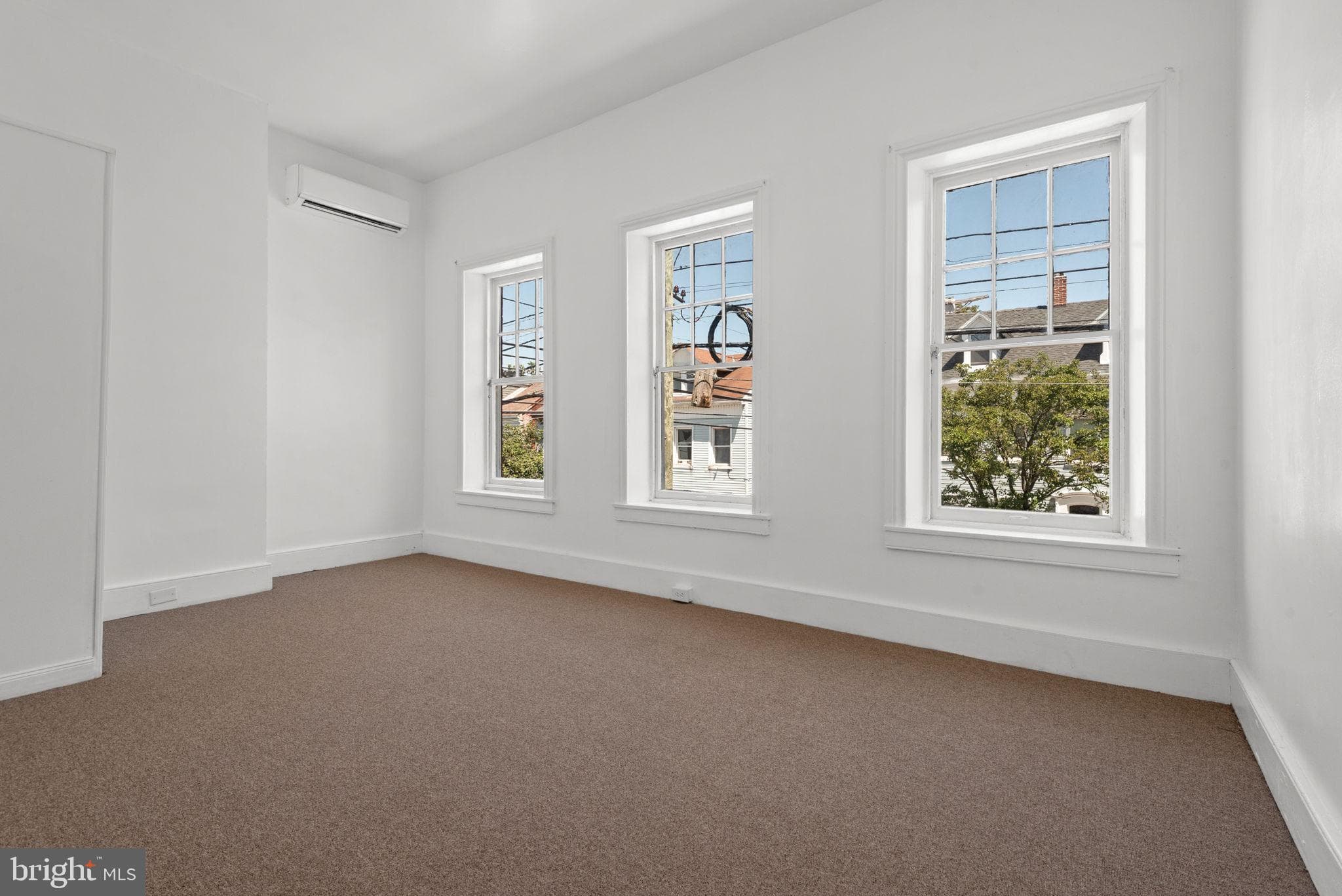 Home for sale at 126 N Queen Street, York, Pennsylvania 17403, photo 15 of 33