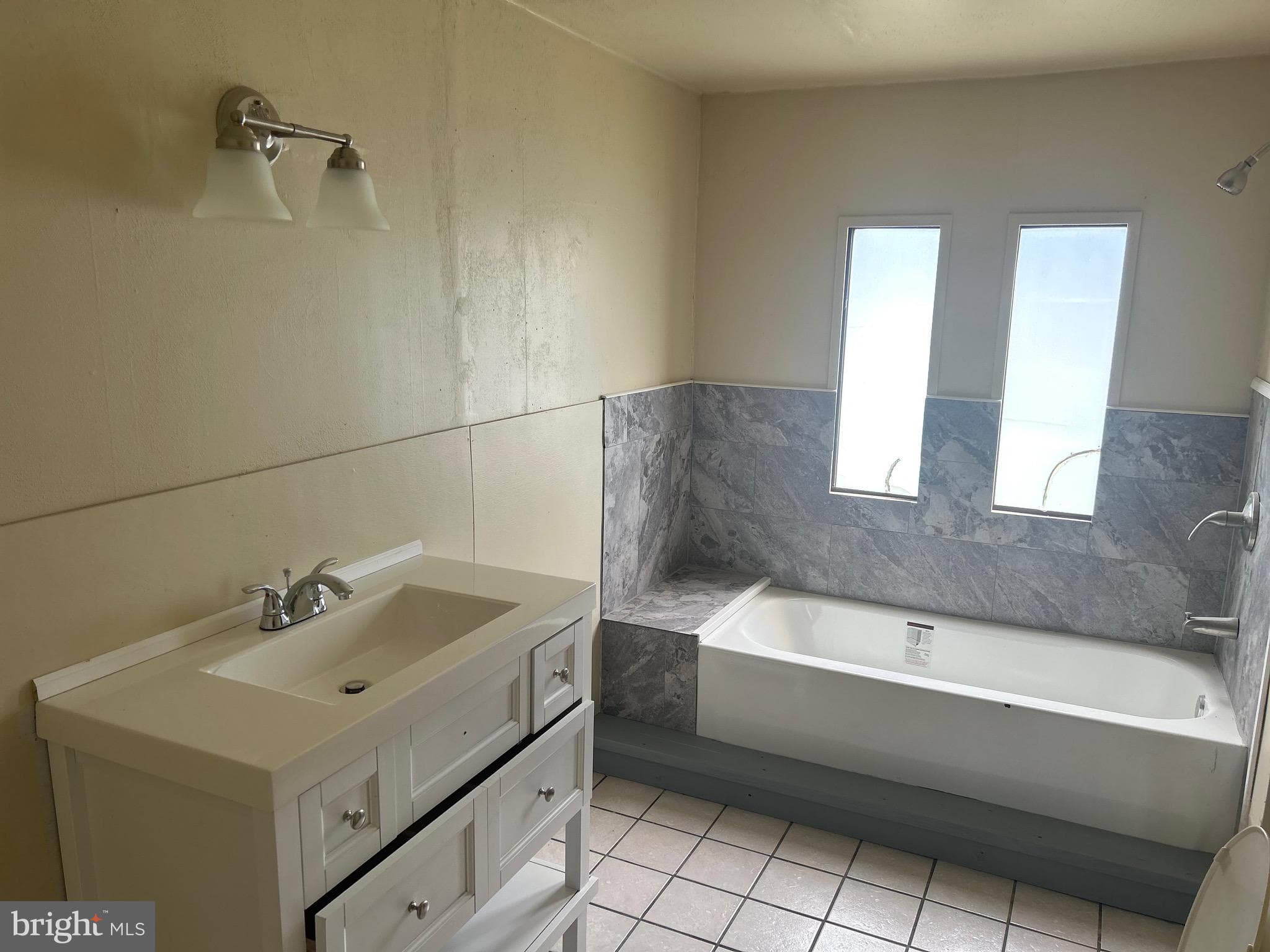 Home for sale at 310 Brooklyn Drive, York, Pennsylvania 17406, photo 19 of 21