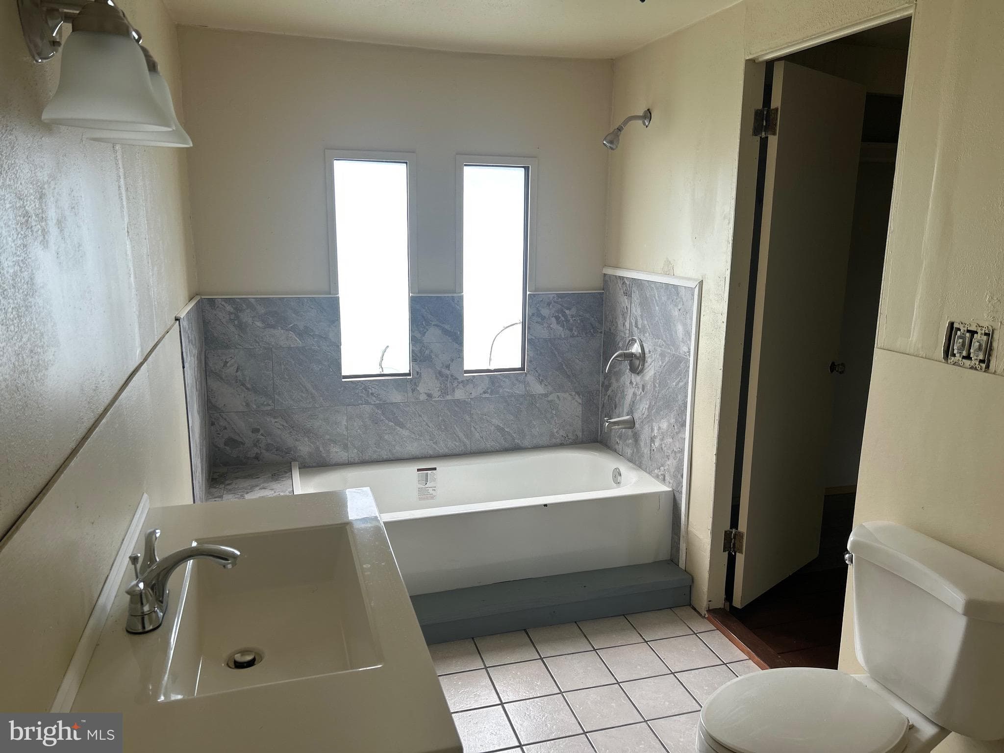 Home for sale at 310 Brooklyn Drive, York, Pennsylvania 17406, photo 21 of 21