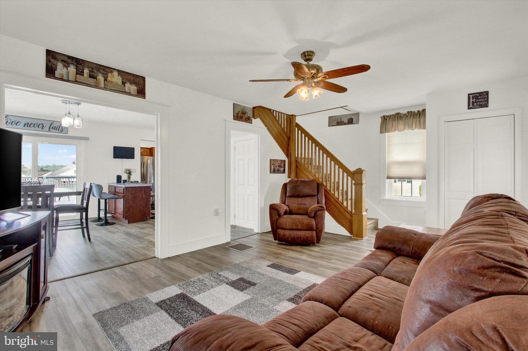 Home for sale at 125 N High Street, Spring Grove, Pennsylvania 17362, photo 13 of 27