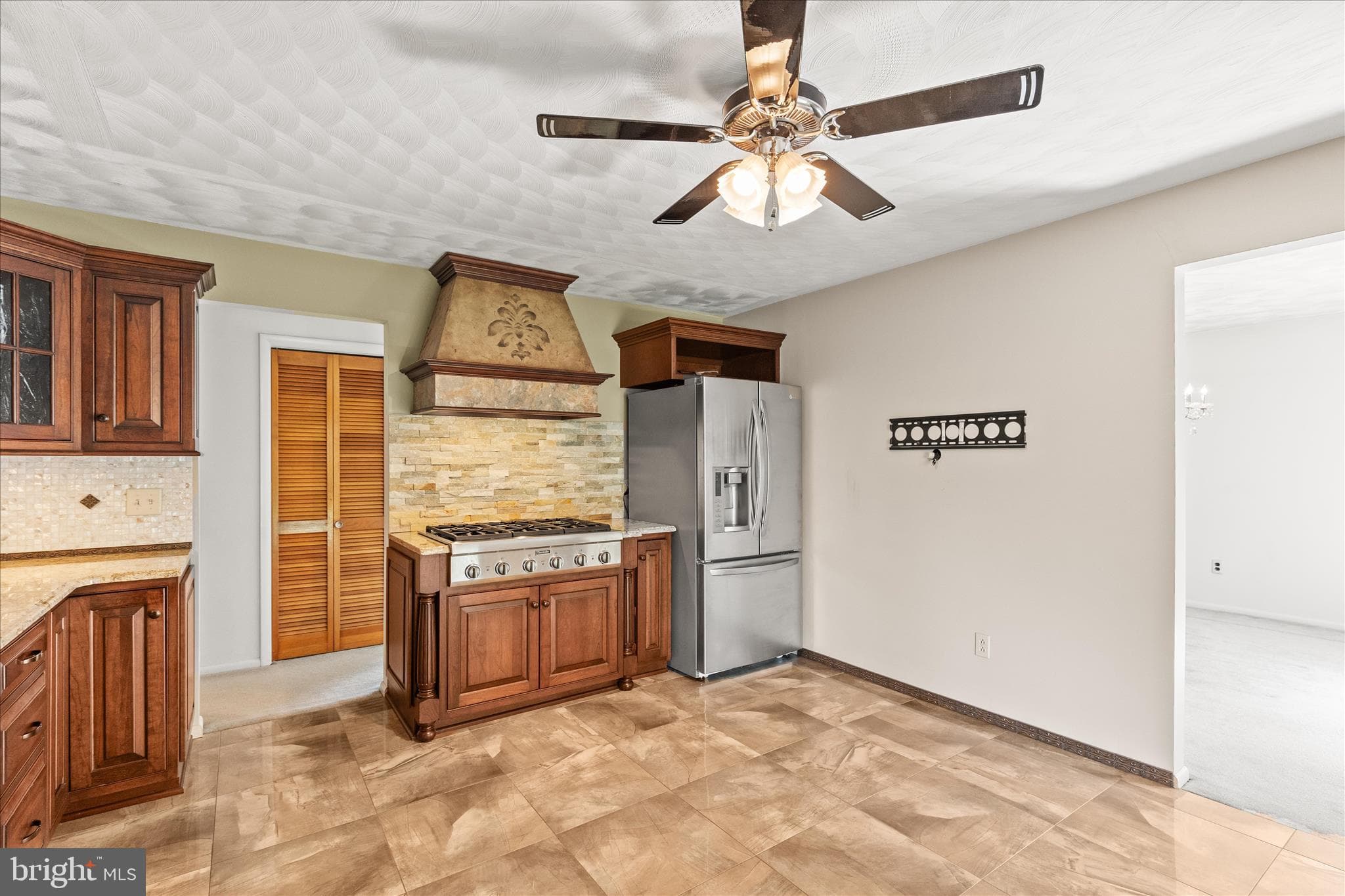Home for sale at 2564 Audlyn Drive, York, Pennsylvania 17408, photo 17 of 46