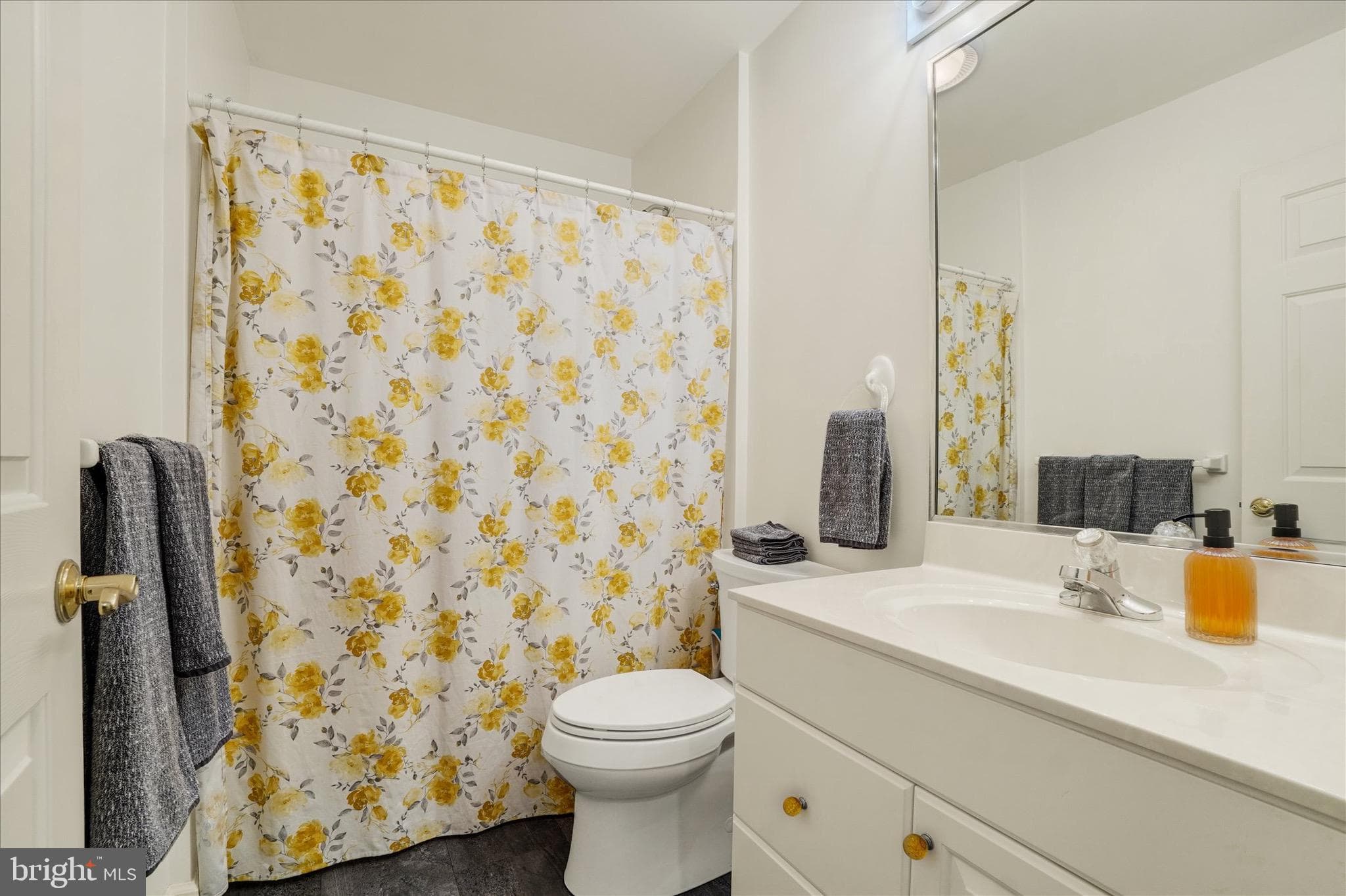 Home for sale at 3698 Sorrel Ridge Lane, York, Pennsylvania 17406, photo 28 of 65
