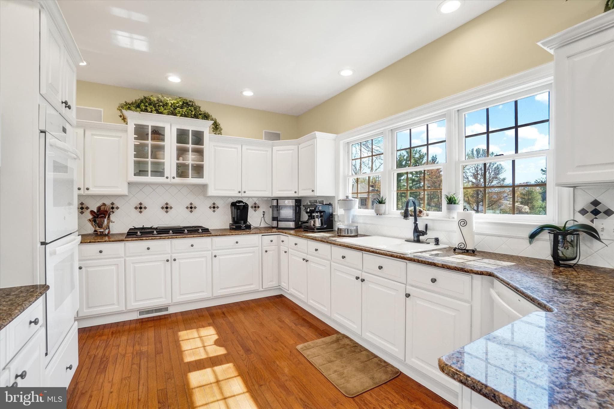 Home for sale at 3698 Sorrel Ridge Lane, York, Pennsylvania 17406, photo 9 of 65