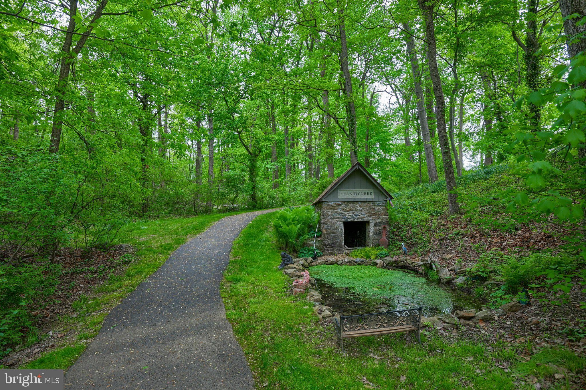 Home for sale at 139 Maribel Lane 25B, York, Pennsylvania 17403, photo 20 of 62