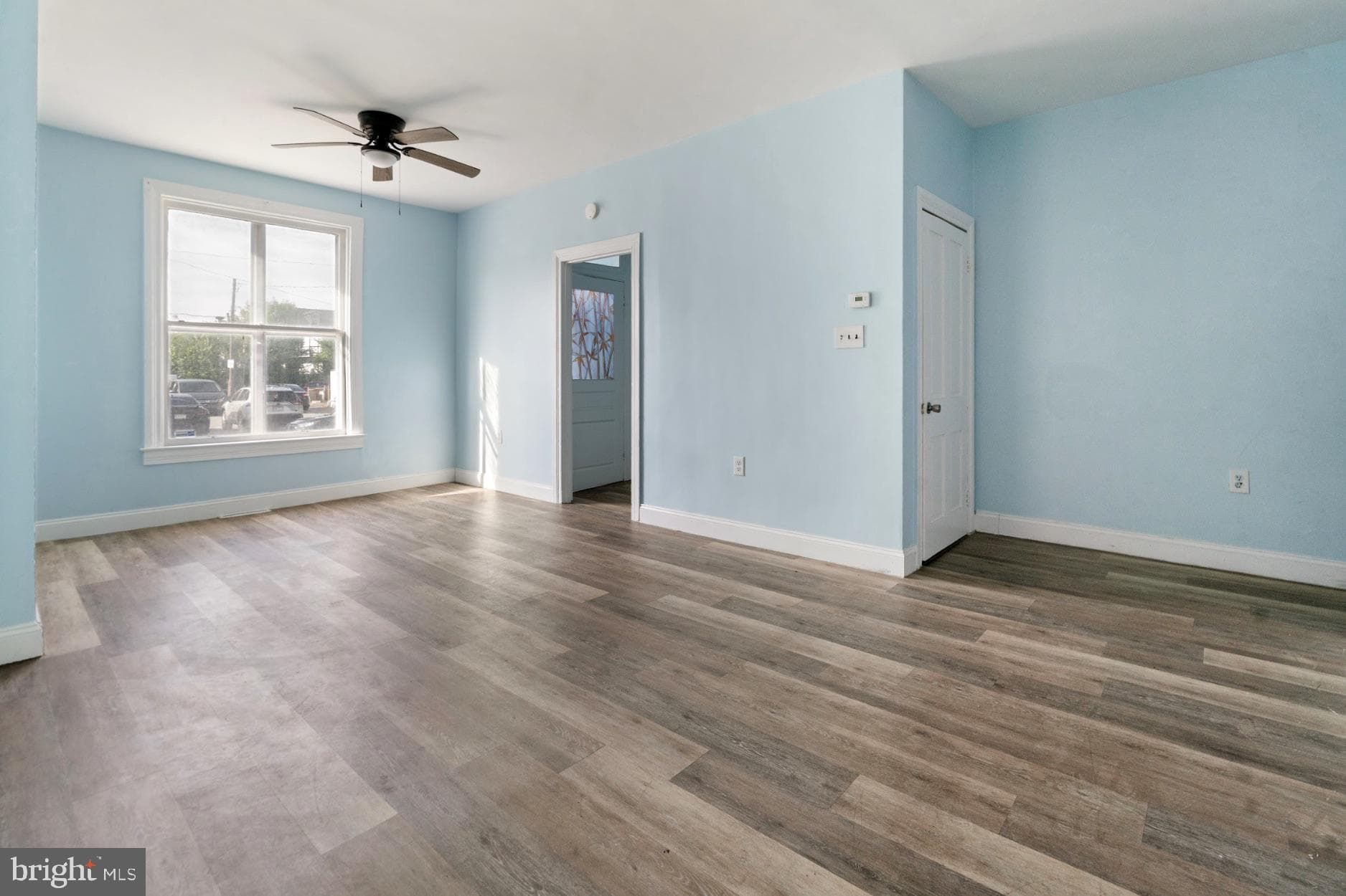 Home for sale at 217 E King, York, Pennsylvania 17403, photo 9 of 13