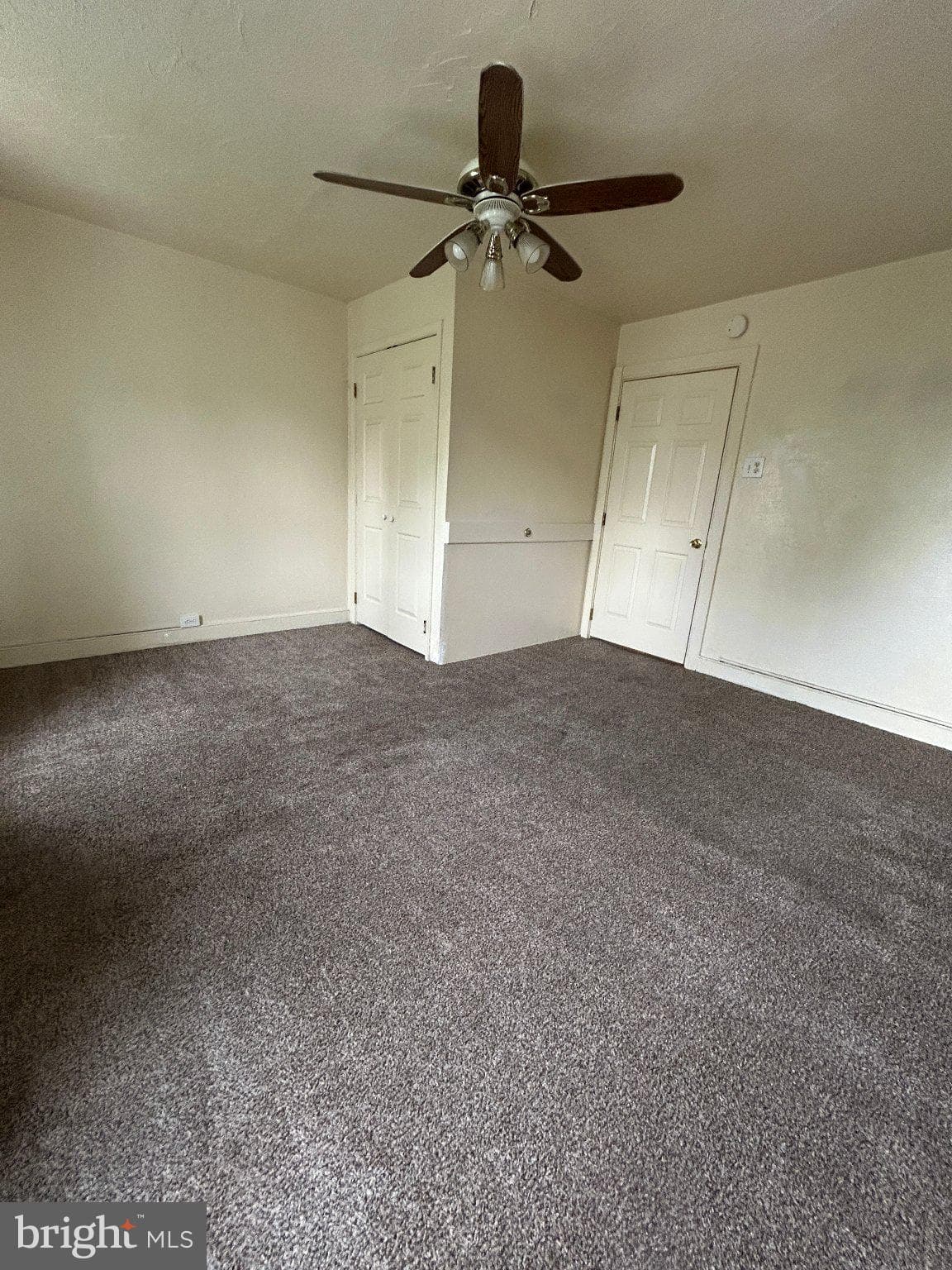 Home for sale at 140 Penn Street, York, Pennsylvania 17401, photo 12 of 21