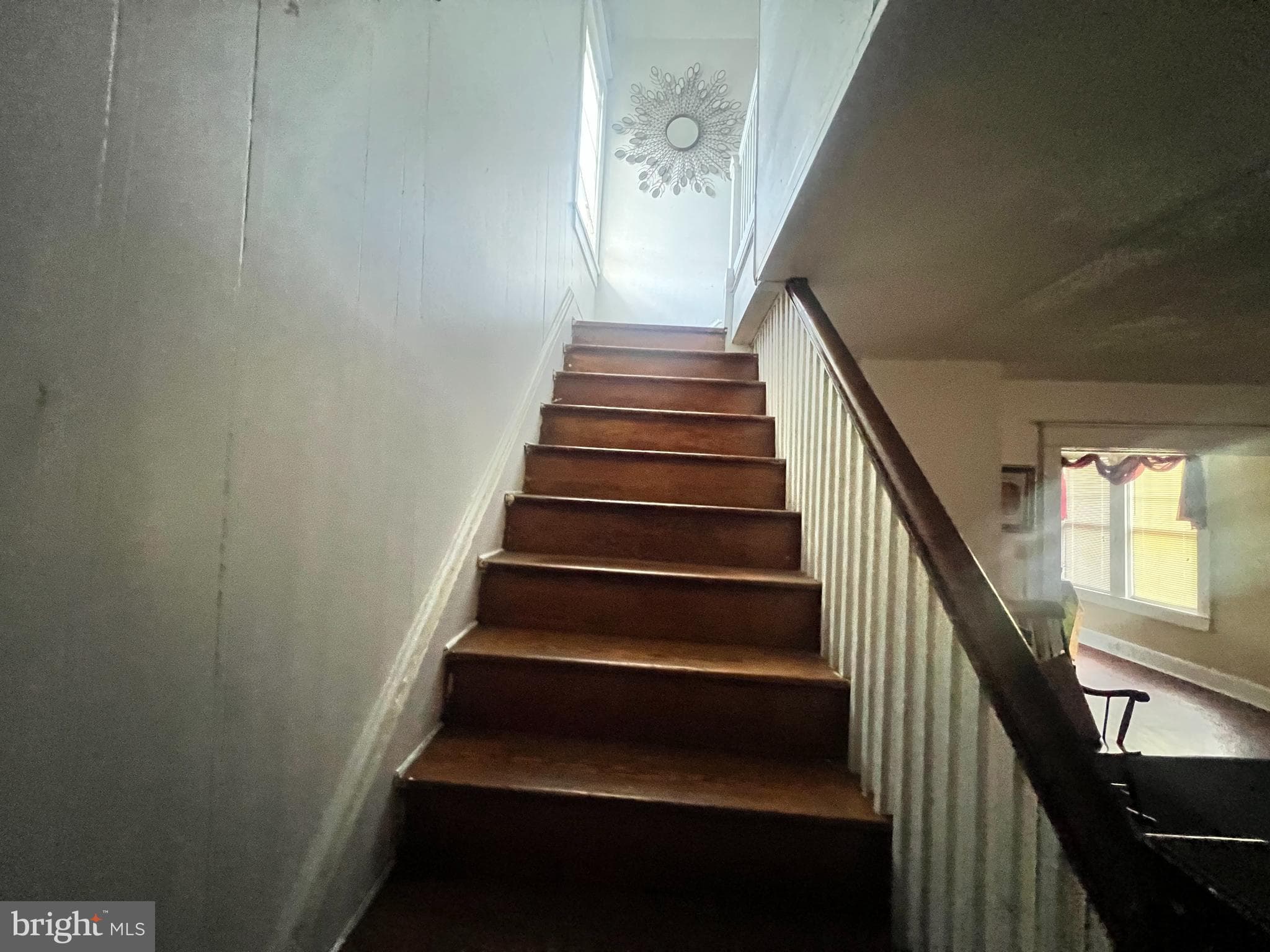 Home for sale at 71 W Boundary Avenue, York, Pennsylvania 17401, photo 6 of 11