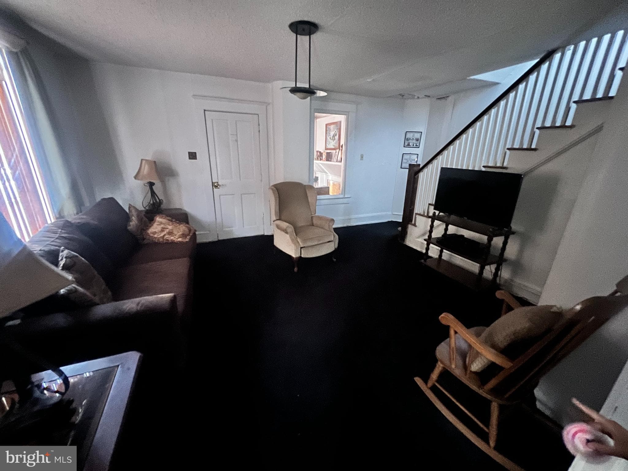 Home for sale at 71 W Boundary Avenue, York, Pennsylvania 17401, photo 5 of 11